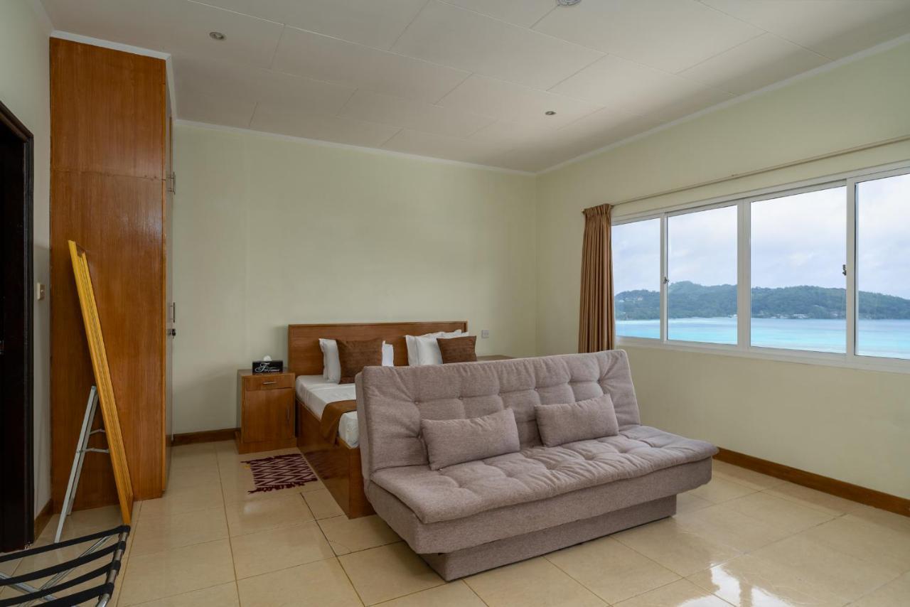 Sunset View Self Catering Apartman *