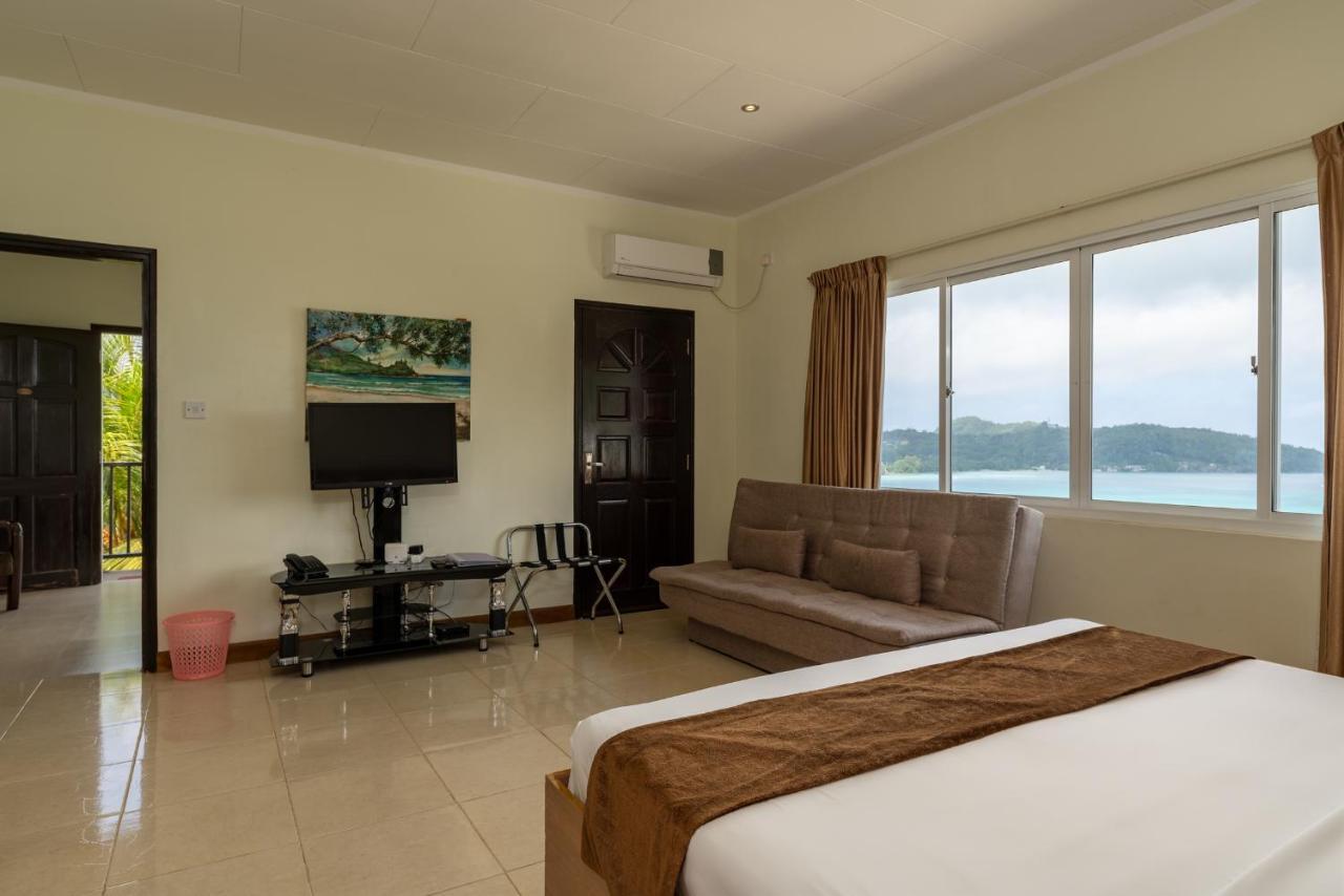 Sunset View Self Catering * Anse Boileau